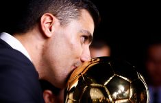 Rodri Bawa Pulang Ballon D'or, Pemain Real Madrid Bela Vinicius Junior, Bilang Begini! - JPNN.com