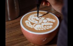 Dukung Industri Kopi, Roemah Koffie Hadirkan Latte Art Competition  - JPNN.com