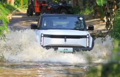 Menguji Ketangguhan Mobil Listrik Chery J6 di Jalan Off-Road, Tak Ada Kendala - JPNN.com