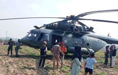 Mil Mi-17 Buatan Rusia, Helikopter TNI AD yang Mendarat Darurat di Persawahan Blora - JPNN.com