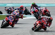 Casey Stoner Minta Sprint Dihapus, MotoGP Bukan Balapan Terburu-biru - JPNN.com