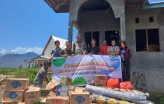 Pegadaian Salurkan Bantuan kepada Warga Terdampak Erupsi Gunung Lewotobi - JPNN.com