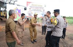 Dukung Program Ketahanan Pangan, Irjen Winarto Tinjau Lahan Pertanian di Tanah Laut - JPNN.com