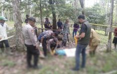 Warga Musi Rawas Temukan Lansia Meninggal Dunia di Kebun Karet - JPNN.com