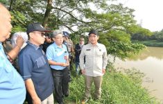 Lihat, 2 Menteri Kabinet Merah Putih Monitoring Pencemaran Sungai Ciujung di Banten - JPNN.com