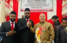 DPP NasDem Tunjuk Sosok Milenial Ini Jabat Ketua DPRD Papua Pegunungan - JPNN.com