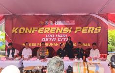 Bea Cukai & Polri Gagalkan Peredaran 7 Juta Batang Rokok Ilegal - JPNN.com