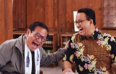 Ditemani Lontong Sayur, Anies Baswedan Sambut Kedatangan Pram-Doel - JPNN.com