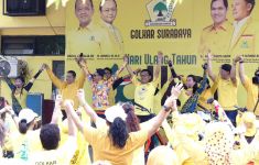 Golkar Surabaya Ikut Sukseskan Pemecahan Rekor MURI Senam Serentak Nasional - JPNN.com