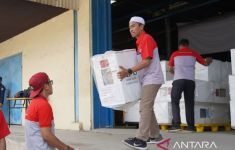 KPU Mulai Sebar Puluhan Ribu Kotak dan Bilik Suara untuk Kabupaten Bogor - JPNN.com