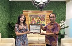 Insight Investments & PKBI Berkolaborasi Bantu Korban Erupsi Gunung Lewotobi - JPNN.com