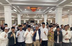 Tokoh Islam Pendukung Anies Ramai-Ramai Dukung Ridwan Kamil-Suswono - JPNN.com