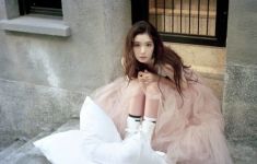 Irene Red Velvet Pecahkan Rekor, Album Like A Flower Kuasai Tangga Lagu Dunia - JPNN.com