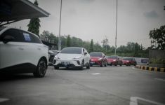 Bawa Misi Penting, Puluhan Pengguna Mobil Listrik MG Menuntaskan Touring 1500 Km - JPNN.com