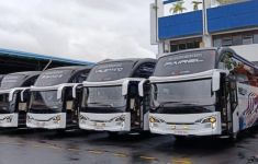 DMH Trans Meluncurkan Bus Baru dengan Sasis Hino RM 280 ABS - JPNN.com