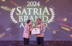 Satria Brand Award 2024: Pj Gubernur Jateng Raih Penghargaan Penjaga Stabilitas Wilayah di Tahun Politik - JPNN.com