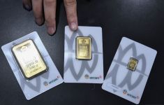 Harga Emas Antam Hari Ini 9 Desember 2024 Turun, Jadi Sebegini Per Gram - JPNN.com