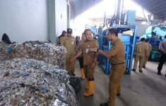 RDF Dioperasikan Mulai Hari Ini, Pemkot Tangerang Bisa Olah Sampah Jadi Bahan Bakar Industri - JPNN.com