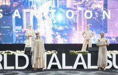 Pesona Modest Fashion dan Seni Global Berpadu di Istanbul - JPNN.com