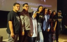 Beradu Akting dengan Emir Mahira di Film Pengantin Setan, Erika Carlina Bilang Begini - JPNN.com