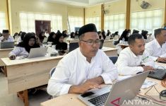 Honorer Tua Ikut Seleksi Kompetensi Teknis Tambahan PPPK 2024, Semoga Lulus Semua - JPNN.com