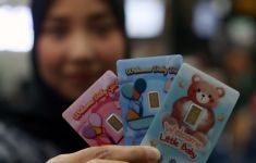 Harga Emas Antam Hari Ini 19 Desember Merosot, Jadi Sebegini - JPNN.com