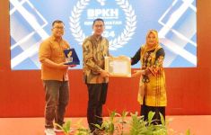 BAZNAS Raih Prestasi Gemilang di BPKH Award 2024 - JPNN.com