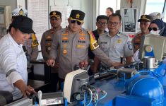 Pastikan Keselamatan Penumpang, Kapolres Banyuasin Lakukan Monitoring di Pelabuhan - JPNN.com