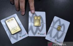 Harga Emas Antam Hari Ini Naik, Jadi Sebegini Per Gram - JPNN.com