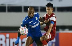 Persib Bandung Juara Paruh Musim BRI Liga 1 - JPNN.com