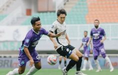 Persita Vs PSM Makassar: 1 Gol & 1 Kartu Merah di Babak Pertama - JPNN.com