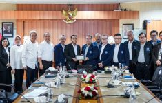 Menhut Bertemu Jajaran Fakultas Kehutanan IPB, Bahas Potensi Kerja Sama Smart Forestry - JPNN.com