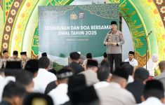 Awali 2025, Polda Riau Gelar Tasyakuran dan Santuni Anak Yatim - JPNN.com