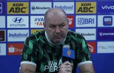 Persib Bandung vs Dewa United: Bojan Hodak Optimistis Menang, tetapi - JPNN.com