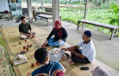 Produksi Jamu Herbal jadi Bukti Kemandirian Petani di Gunung Kidul - JPNN.com