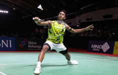 Indonesia Masters 2025: Debut Alwi Farhan di Istora Senayan Berakhir Nahas - JPNN.com