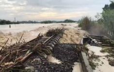 KAI Batalkan 2 Perjalanan Kereta Api Imbas Banjir di Grobogan - JPNN.com