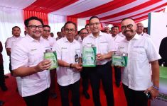 Pertamina Meluncurkan Diesel X, BBM Ramah Lingkungan Berstandar Euro V - JPNN.com