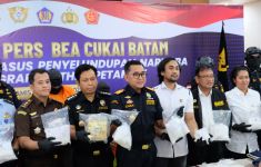 Bea Cukai Batam Gagalkan Penyelundupan 10,95 Kg Sabu-Sabu, Begini Modus Pelaku - JPNN.com