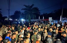 Massa PP dan GRIB Jaya Nyaris Bentrok di Kampar, Brimob-TNI Turun Tangan Mediasi - JPNN.com