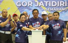 Buka Kejuaraan Voli Piala Gubernur Jateng, Nana Sudjana: Semoga Muncul Bibit Atlet - JPNN.com