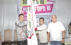 Nahkodai Fokus DPD RI, Adlan Nawawi Siap Memperjuangkan Kesejahteraan Staf - JPNN.com