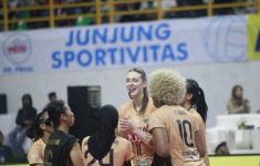 Proliga 2025: Julia Sangiacomo Pimpin Gresik Petrokimia Gebuk Jakarta Pertamina - JPNN.com