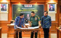 Kemenhut-TNI Teken MoU, Menteri Raja: Menumbuhkan Spirit Menjaga Hutan - JPNN.com