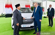 Presiden Prabowo Dihadiahi Mobil Listrik dari Presiden Erdogan - JPNN.com