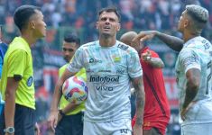 Kesan Gelandang Persib Hadapi Tensi Tinggi Melawan Persija, Kenang Momen di Spanyol - JPNN.com