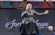 Jumpa Fan, Sara Rahayu Kaget Banyak yang Datang dari Luar Kota - JPNN.com