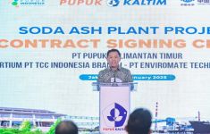 Teken Kontrak dengan EPC, Pupuk Kaltim Siap Bangun Pabrik Soda Ash Pertama di Indonesia - JPNN.com