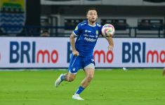 Liga 1: Marc Klok Bertekad Bawa Persib Kembali ke Jalur Kemenangan - JPNN.com