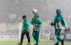 Gol Roken 'Roket' Tampubolon Bawa PSIM Unggul 2-1 atas Bhayangkara FC - JPNN.com